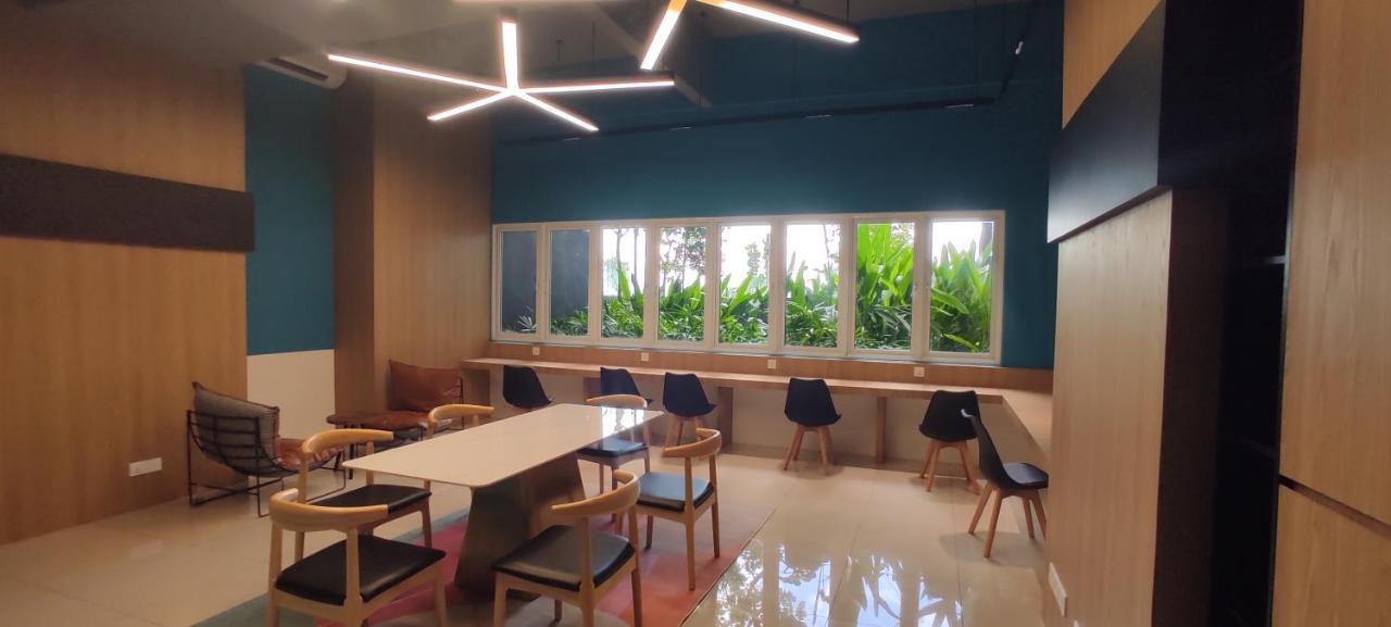 Infinite Seaview With Penang Bridge Suite With Sunrise Up To 11 Person Bayan Lepas Exteriér fotografie