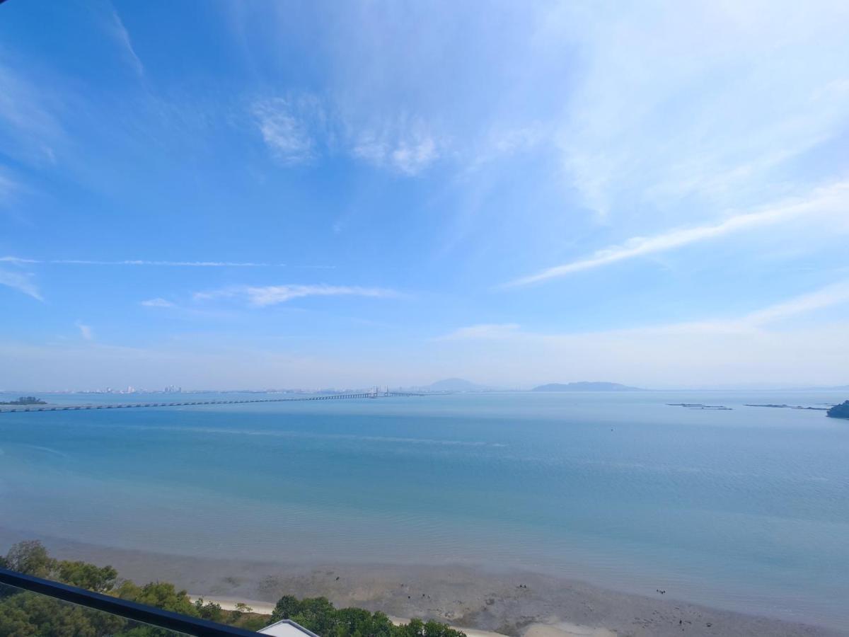 Infinite Seaview With Penang Bridge Suite With Sunrise Up To 11 Person Bayan Lepas Exteriér fotografie